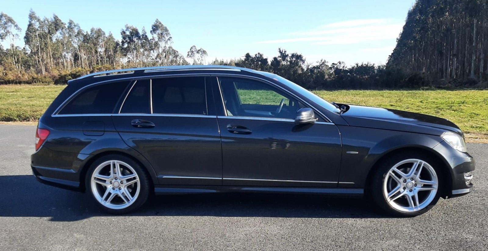 Mercedes Benz Clase C220 AMG - Imagen 10