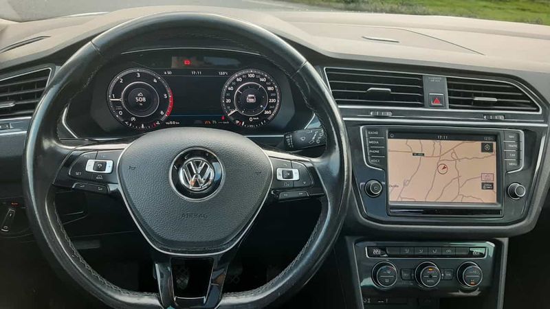 Volkswagen Tiguan 2.0 TDI RLine 150 CV - Imagen 8