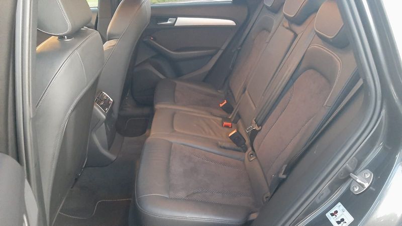 AUDI Q5 2.0 TDI QUATTRO SLINE - Imagen 7