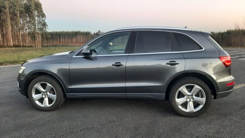 AUDI Q5 2.0 TDI QUATTRO SLINE - Imagen 3