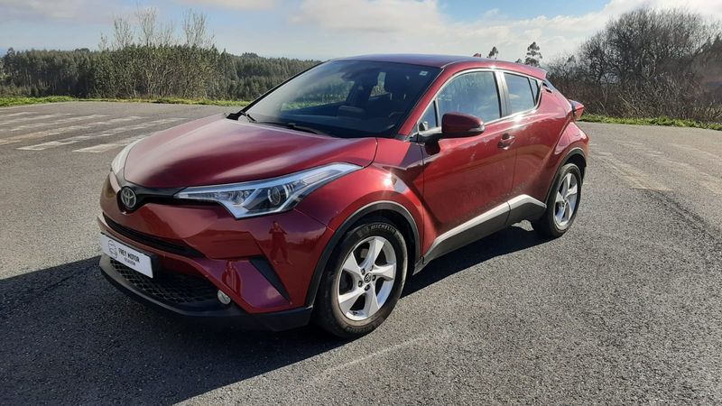 TOYOTA C-HR HYBRID 1.8 - Imagen 2