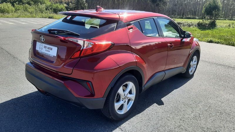 TOYOTA C-HR HYBRID 1.8 - Imagen 4