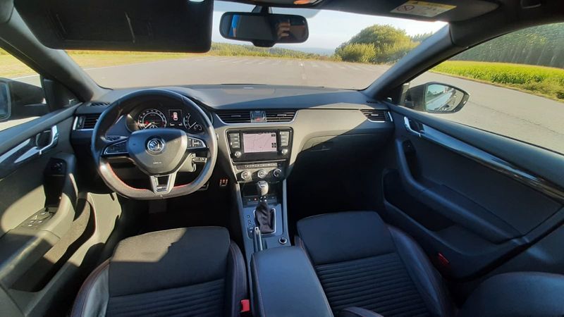 Skoda Octavia RS Combi - Imagen 9