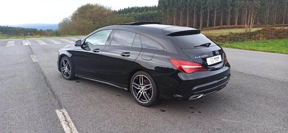 Mercedes Benz CLA 220d AMG Shooting Brake - Imagen 4