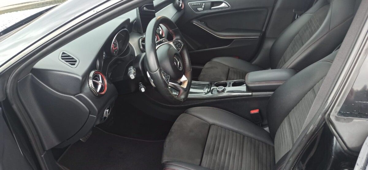 Mercedes Benz CLA 220d AMG Shooting Brake - Imagen 9