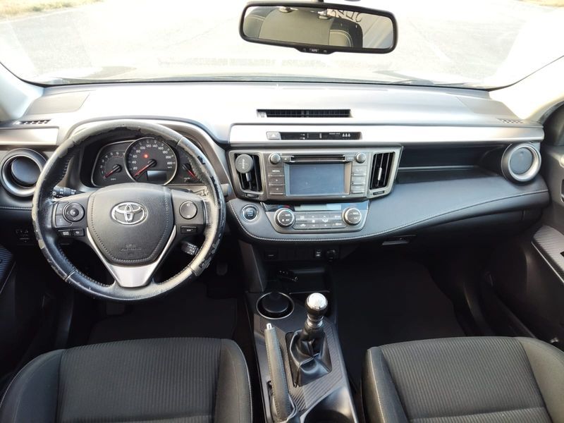 TOYOTA RAV4 2.2D - Imagen 5