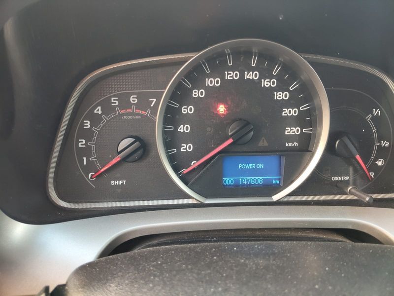 TOYOTA RAV4 2.2D - Imagen 7