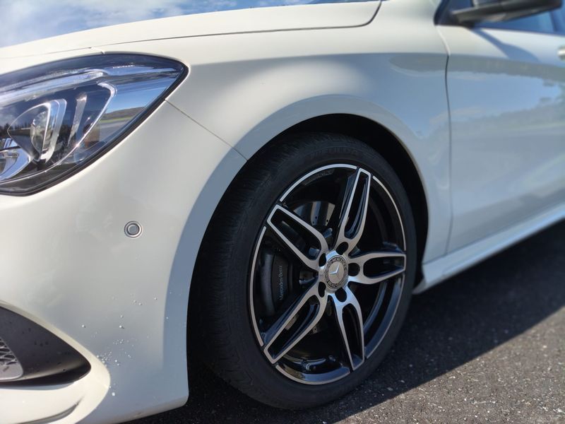MERCEDES BENZ CLA 220d Shooting Brake - Imagen 11