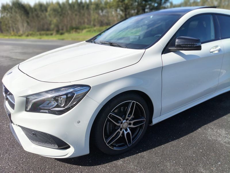 MERCEDES BENZ CLA 220d Shooting Brake - Imagen 3