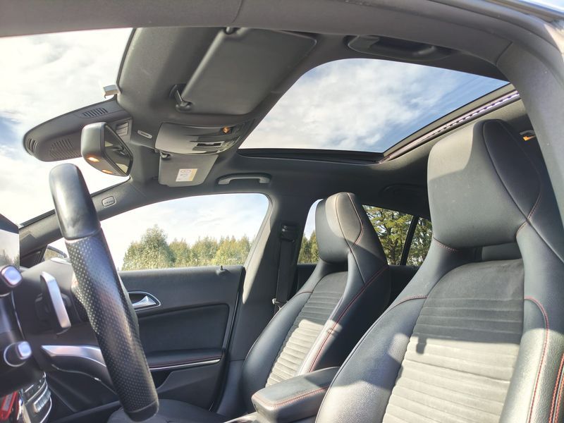 MERCEDES BENZ CLA 220d Shooting Brake - Imagen 23