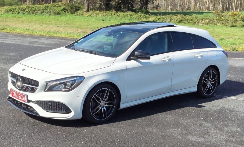 MERCEDES BENZ CLA 220d Shooting Brake - Imagen 9