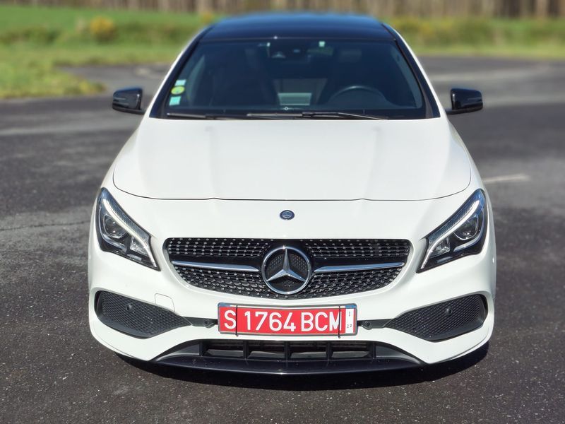 MERCEDES BENZ CLA 220d Shooting Brake - Imagen 4