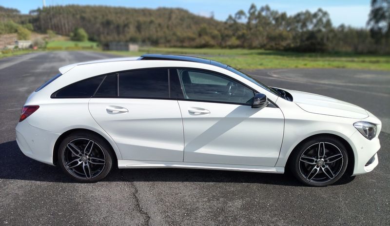 MERCEDES BENZ CLA 220d Shooting Brake - Imagen 8