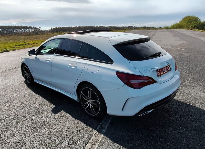 MERCEDES BENZ CLA 220d Shooting Brake - Imagen 6