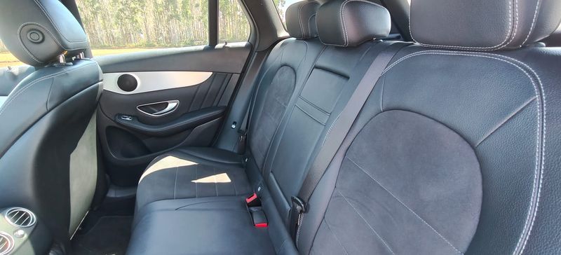 MERCEDES BENZ GLC 220d PACK AMG - Imagen 9